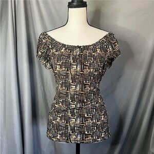 Liz & Co. Geometric Tan and Black Blouse